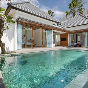 fenosa-seminyak-villas-by-nagisa-bali.ubudhotelsnow.com/
